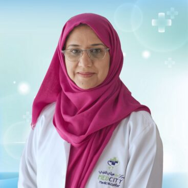 الدكتورة هينا الشيخ أخصائية أمراض النساء والتوليد